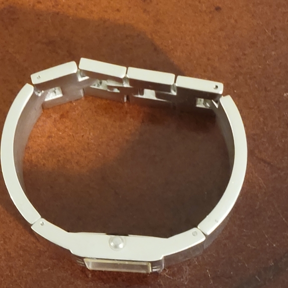 Guess Watch Matte Silver Bracelet - Picture 6 of 8